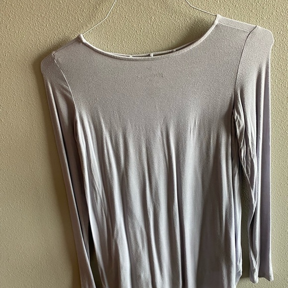 American Eagle XS long sleeve soft & sexy top - Picture 3 of 3